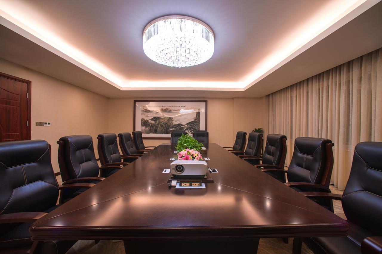 Guangzhou Jin Wan Li Business Hotel Εξωτερικό φωτογραφία