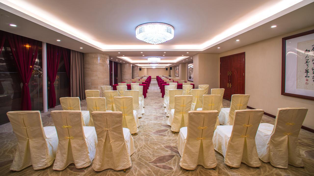 Guangzhou Jin Wan Li Business Hotel Εξωτερικό φωτογραφία
